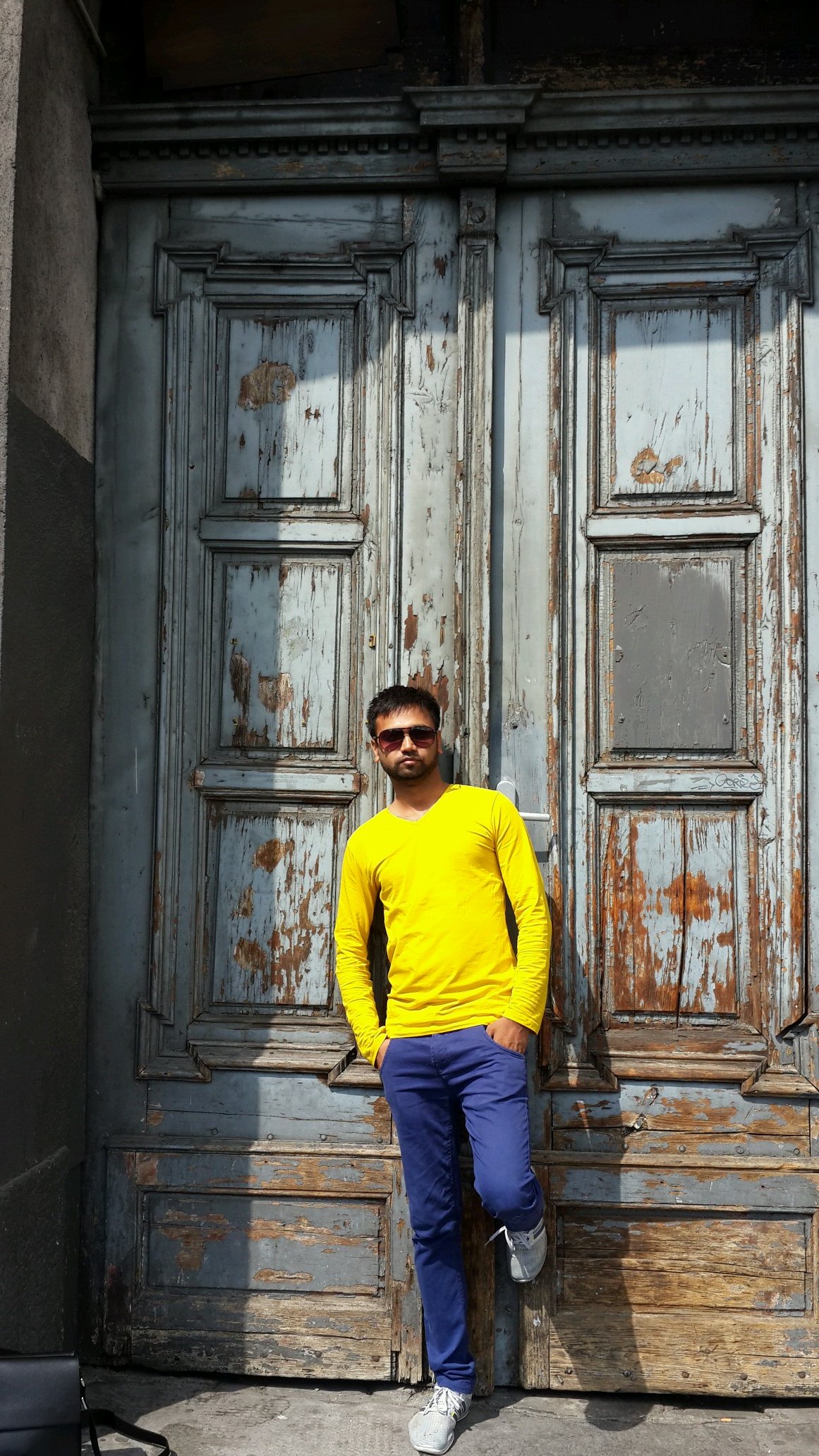 The problem solvers, Professional, blunt and to the point, having good judgment and are decisive.I have grand plans & like to live the good life.