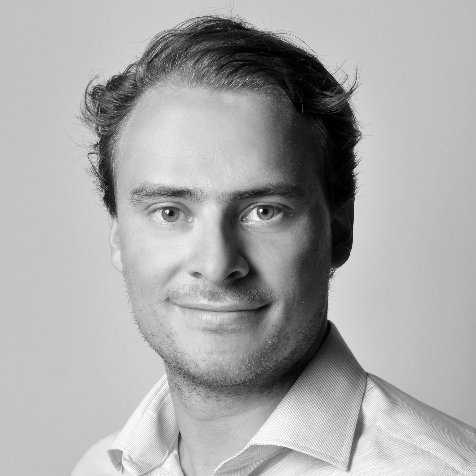web entrepreneur. Expert in webmarking and growth hacking. CEO @talentviewFR