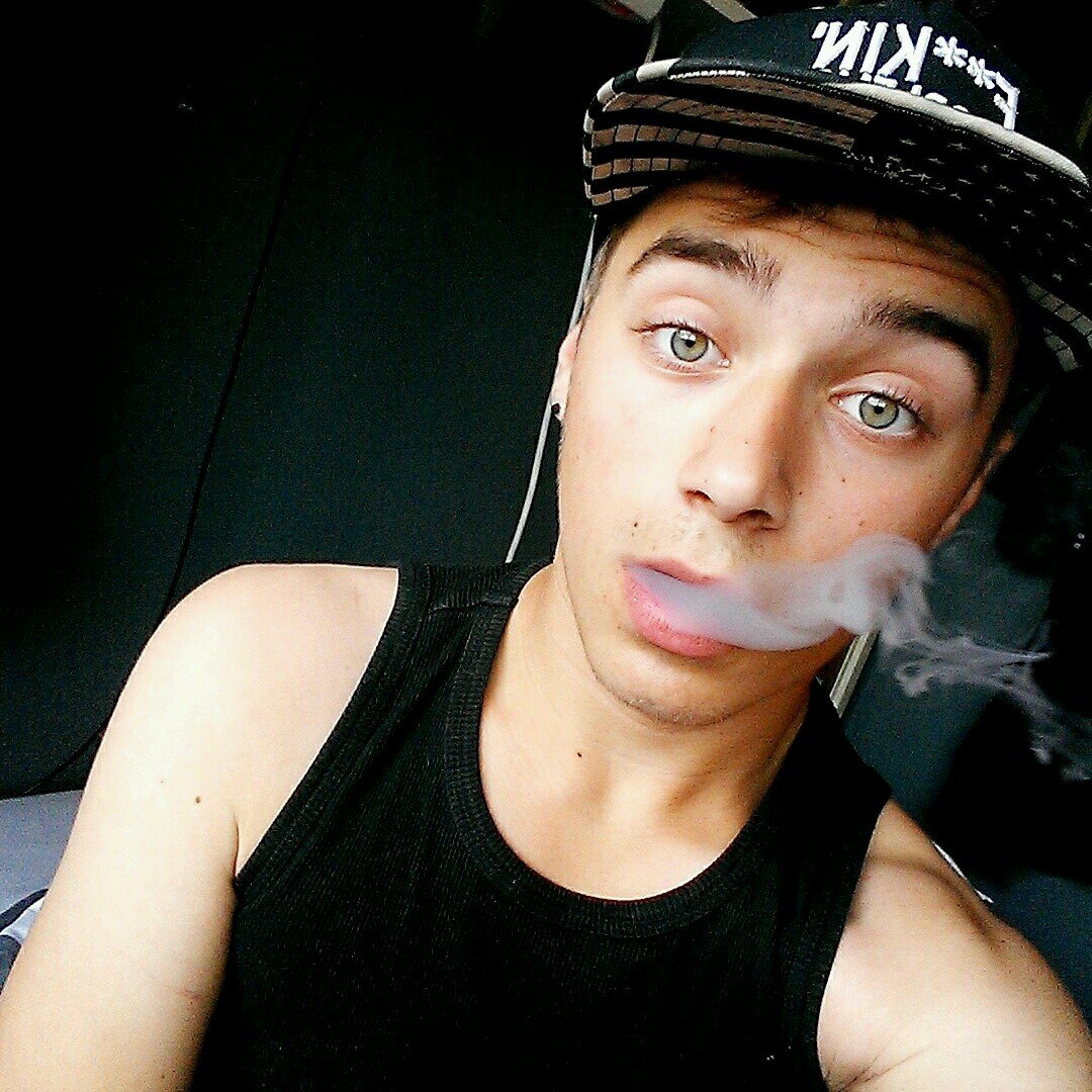 Insta: Stefanoniem ////// Twitter is dood