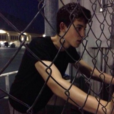 Follow @butcaniff since she gave you a free follow