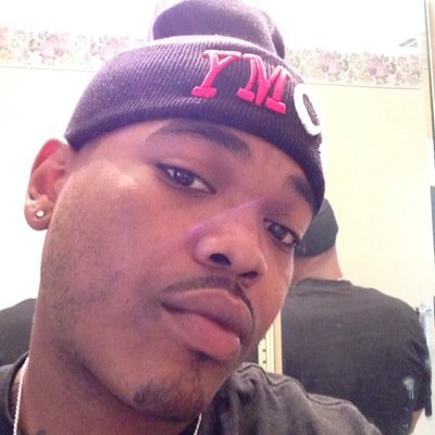 j_rill's profile picture. 