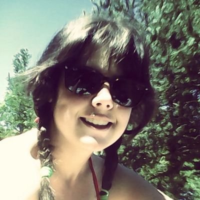 andrea. Esquiadora de Astun~Haras de Mundiel~ Zaragoza . Montar a Caballo mi manera de vivir. Madrid.Orgullo directioner . La musica mi vida