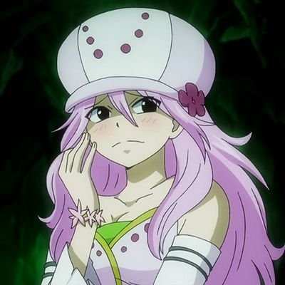 Perteneciente a los caballeros Garou//Lo kawai es mi debilidad//Magia de invocación de plantas//Tengo mi parte buena a pesar de parecer malvada//