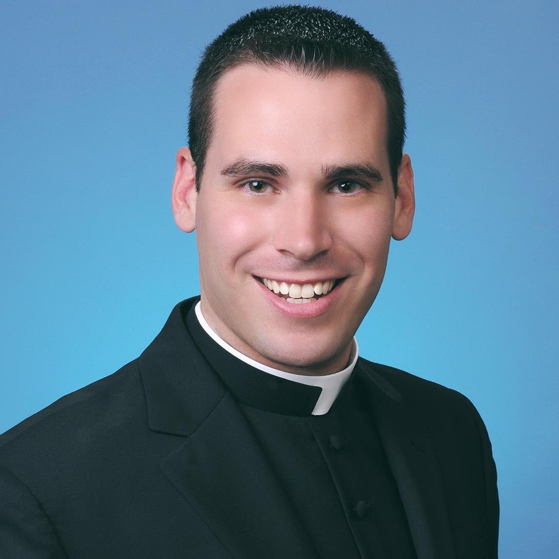 Vocation Director for @GreensburgDio|Chaplain of Greensburg Central Catholic High School|Love being a priest