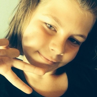 loumoa's profile picture. 