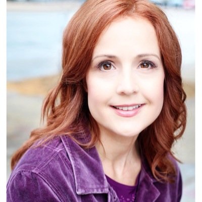 karineeva's profile picture. 