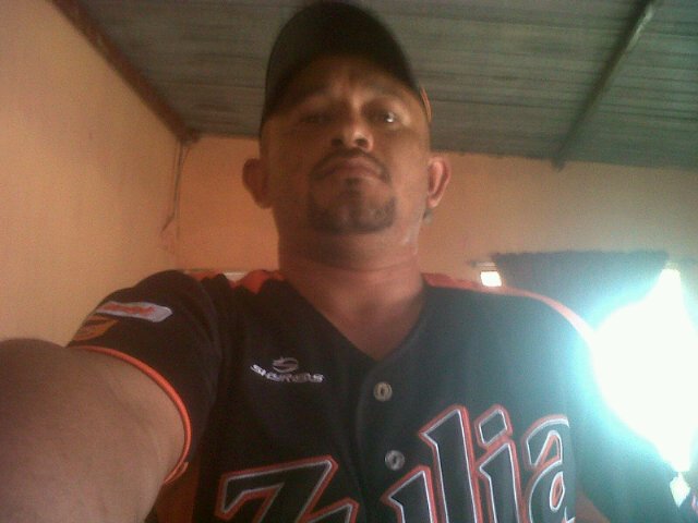 merwincastillo1's profile picture. Amante apasionado d mi fmilia d mi trabajo y del BeisBol aguilucho d ♥,?