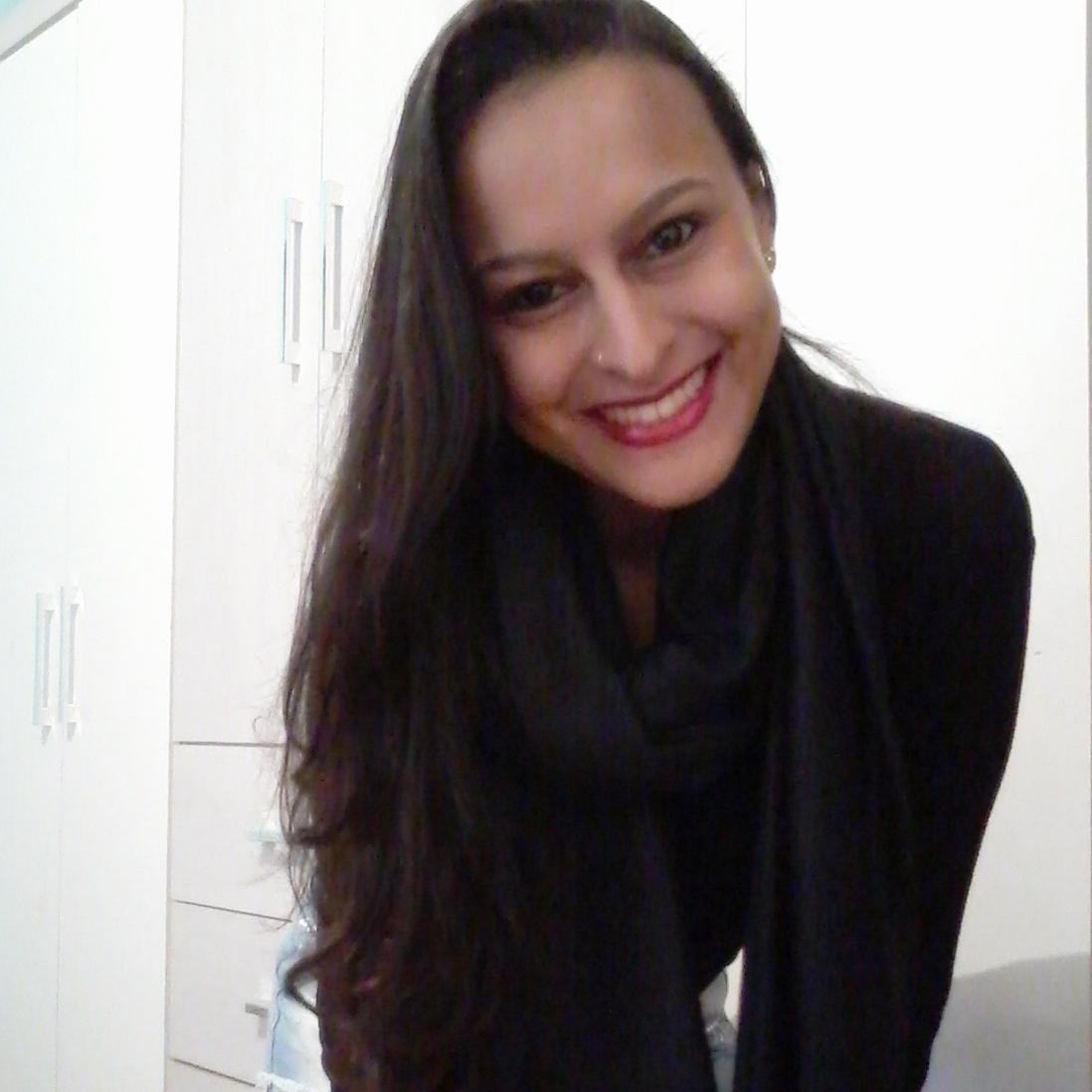Gaúcha, 22, estudante de Fisioterapia.