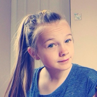 Follow me instagram; abbieee_ee