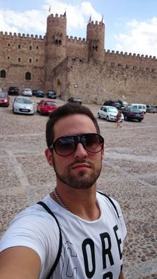 adri_xsarita's profile picture. 