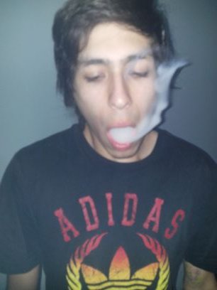 Ama a quien te ama, NO a quien te ilusiona !