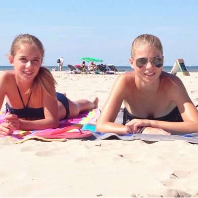 Bestfriends :noemi  Misty , tina, fleur, Joelle, ♥ broertje : Gino♥
