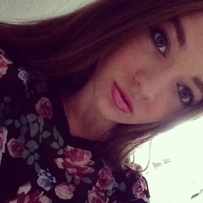 jasminedehoogx's profile picture. I hate tombs