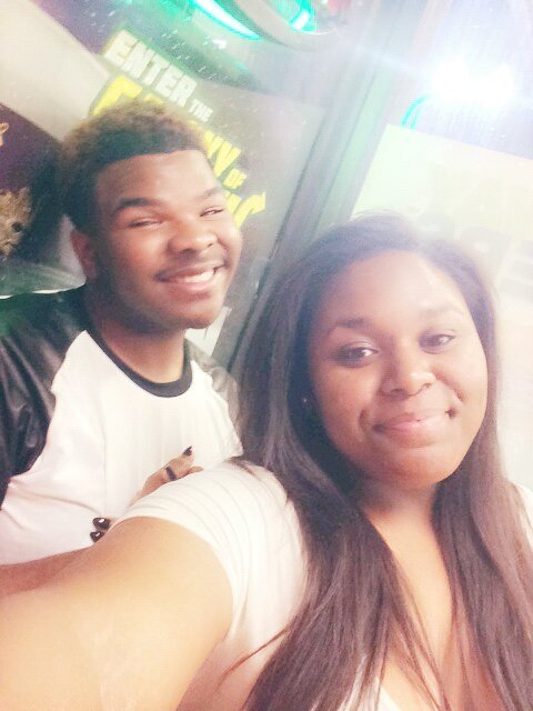 ayeshakellss's profile picture. #ulm18