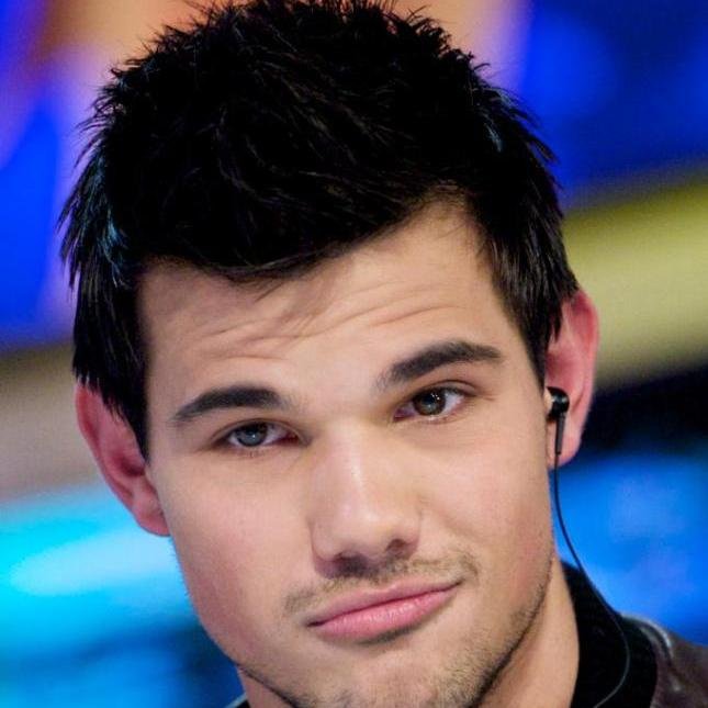 Casada Com Taylor Lautner Amo Meus Bruto Bruno,Thor,Diego,Daga ♥