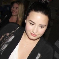 iaekidrauhl's profile picture. http://t.co/CeM2tISBI9