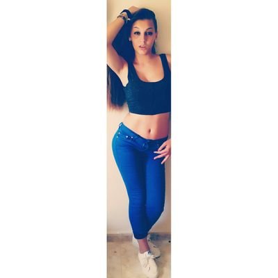 FAVEADORA★ 17✌POR Y PARA ÉL. 15102014♥Soy de esas mujeres que resaltan♀|| De las personas falsas solo quiero una cosa DISTANCIA. MIMORENAPREFERIDA♡