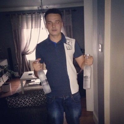Follow me i'll follow you back
