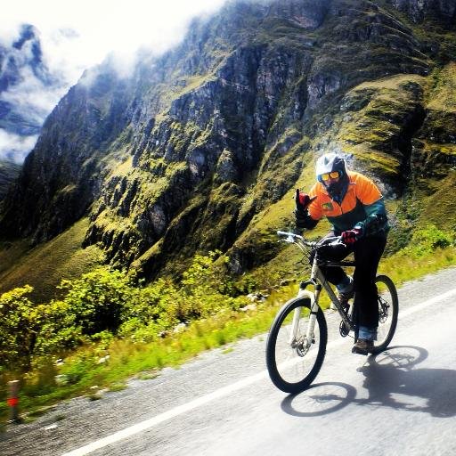 marianoten_'s profile picture. Materials Engineer USB.  Entreprenuer. The only way, is the sustainable way.