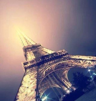 ‏اطلبنِي يا ‏‫#وطَني‬‏ بلبّيك♥♬♭ برُوحي ودمِّي بِفديك ♥♫♬وبرفَع ‏‫#علمك‬‏ بالعَالي ♥♥... وبتحَدى يلي يعاديِك ..♭♫♥♥‏‫#سوريآ‬