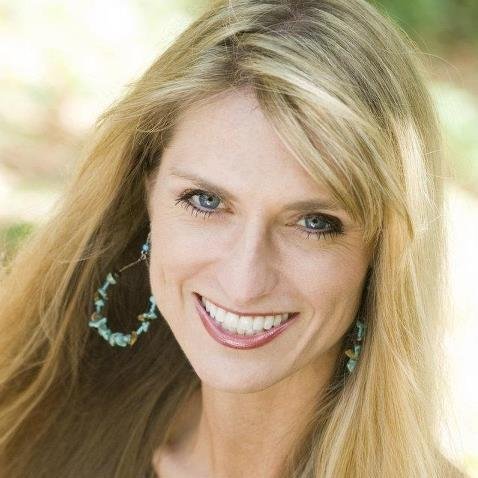 Author of BACK ALLEY PUPSTERS children's series & Sassy & Southern YA DIARY OF A PAGEANT QUEEN. Dancer. Workout fanatic. Lipgloss addict. Pageant Coach.