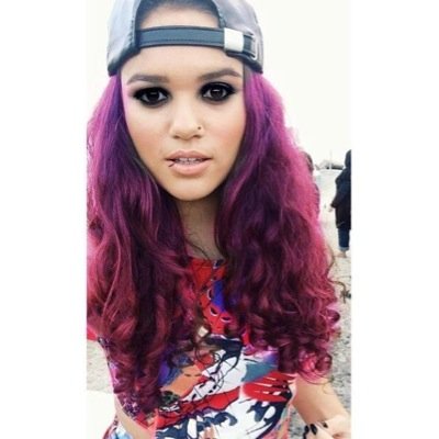 Fuck you thunder, you can suck my dick. * Love? Ha, fake. I don't do realtionships. And if I do, feel fucking lucky. {RP}