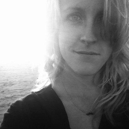 CX. Community. Social Media. Digital Safety. Trust &Safety. Youth Media. Head of Digital at @ModSquad. Girl Mom, Bears fan, and bona fide human Muppet.