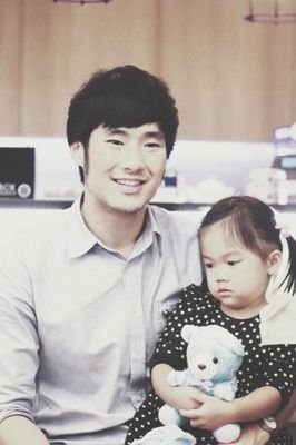 สวัสดีค้าบผมภัทร ฉัตรบริรักษ์เป็นบอทฮ้ะ #ไม่ได้แอบอ้าง นี่!ลูกพี่โผม @camelllllll คุยกับผมแล้วจะติดใจ บอทเก่าผม @patcamelll นะค้าบพอดีมีปัญหาเลยเปลี่ยน