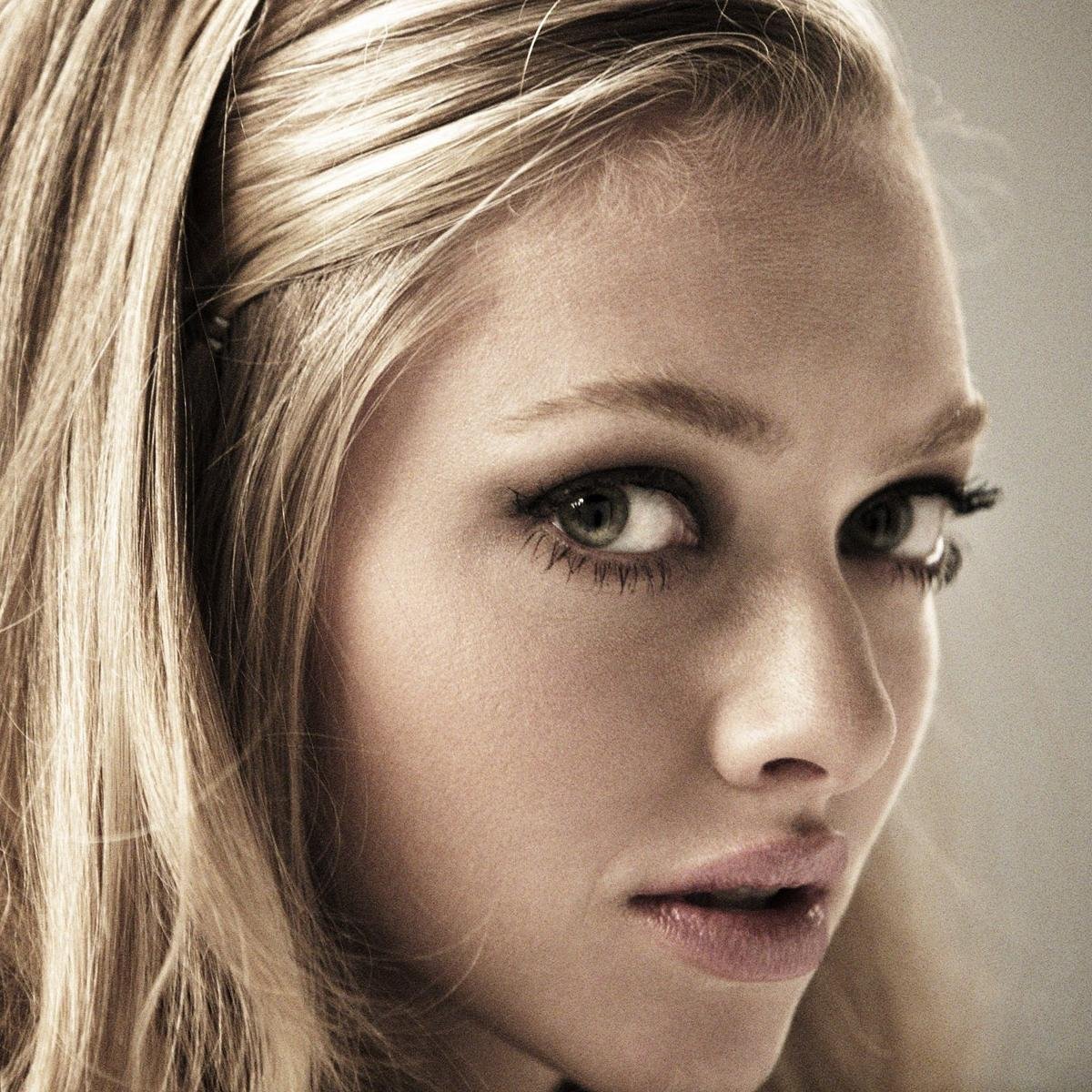 katerinaoshane's profile picture. Sorceress turned vampire with a few quirks. Adopted by @BookishSanguine and turned vampire. Living now with @Zachary_T. (#RP | #OC | #Vampire)