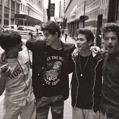 Cam_FaceTimeme's profile picture. O2l + magcon = ℓιfє