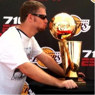 Author of https://t.co/bE8ylHQYCi, NBA lifer, Lakers fan and Fulham FC fan.