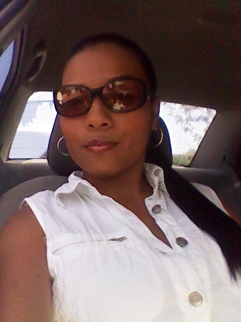 ivettoriana's profile picture. 