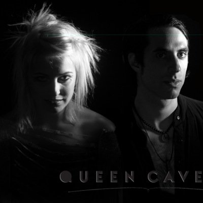 QueenCaveat's profile picture. On tour now - http://t.co/mhvmG3DB