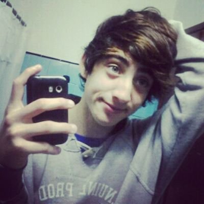 Únicamente de mi novia♥