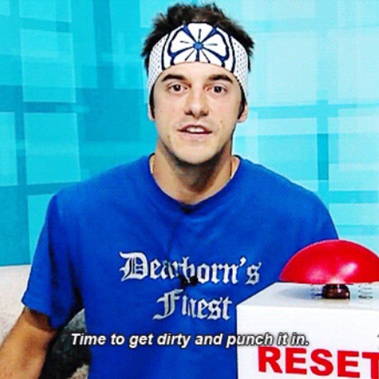 BigBrother_Bitc's profile picture. Julie Chen is my home girl