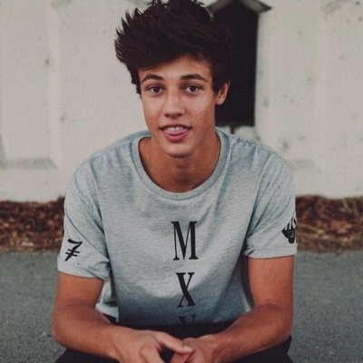@camstragedy follow me there