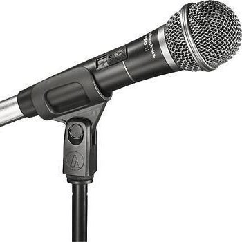 RT or FAV your favorite announcers in sports today!