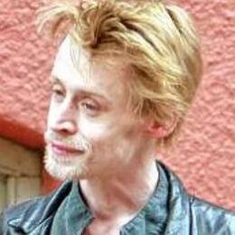 MAKAULINCALQUE's profile picture. brasil, um país decente.