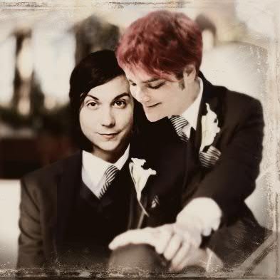 Только рок,только хадкор. Я ♥ #MCR Фикбуковец, странный упоротый чувак. Обращайтесь короч)