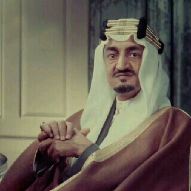 الصمت الشي الوحيد اللذي لم يحترمني