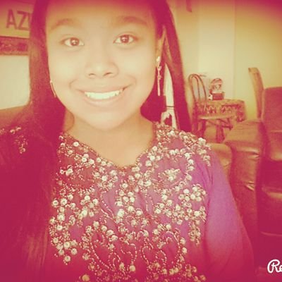 FollowFirzanaa Profile Picture