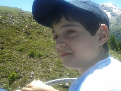 zefariamijamal's profile picture. 