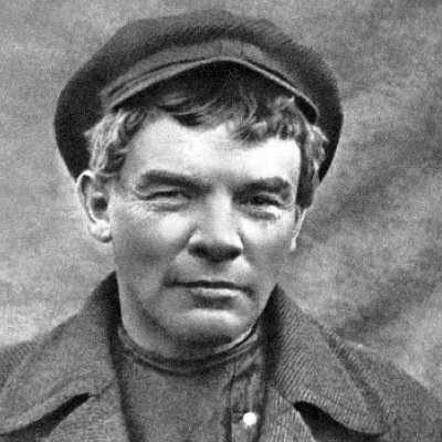 bolshevikKremly's profile picture. Революционер,Большевик,Марксист