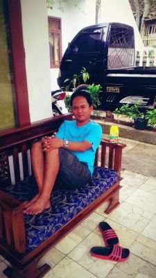 ronyzayenk's profile picture. 