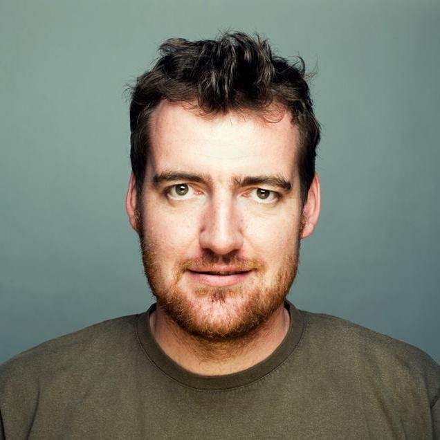 ruimtelijk planner, regisseur, scenarist, mede-CEO van tBEDRIJF.be (video, licht, projectie)