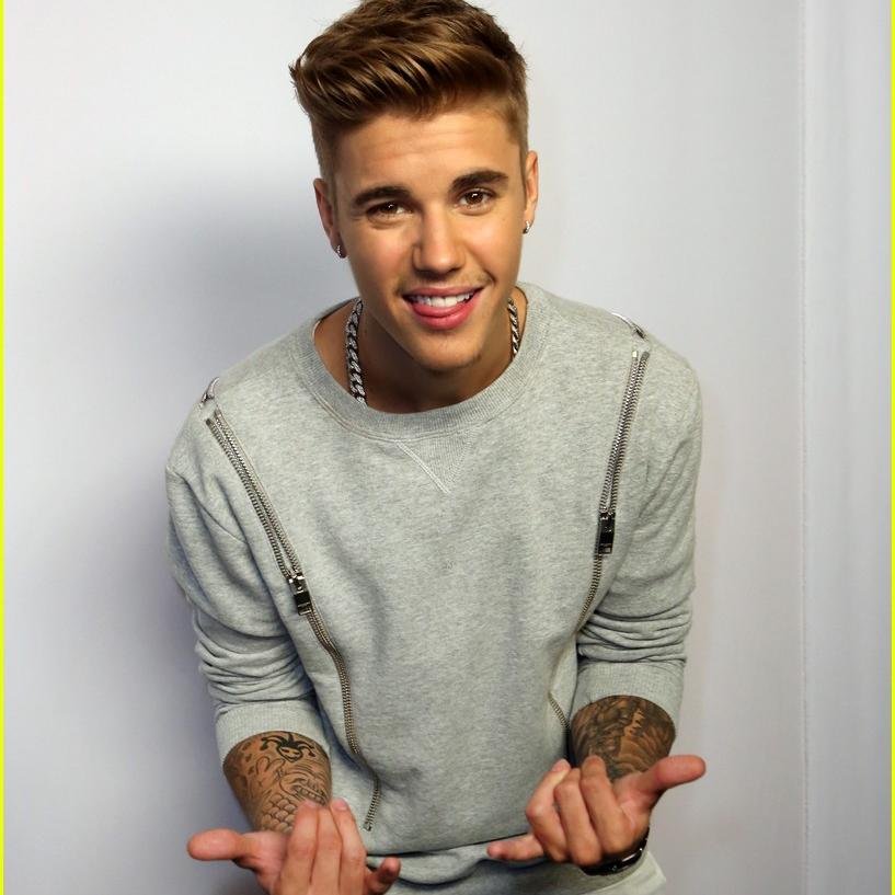 AlexandraBiebs_'s profile picture. Always push yourself to be better than the day before . 06.03.2014 Cody Follow Me