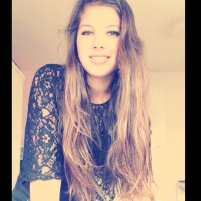 Ik hou van je mn best friend ! x Fibi ♡•• 15 jaar