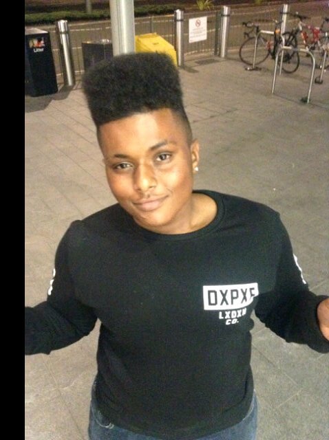 90s_sweetie's profile picture. I make music #90sbaby