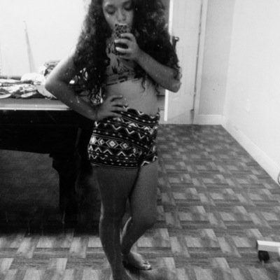 Follow me on Instagram 
Xo.kassandraa