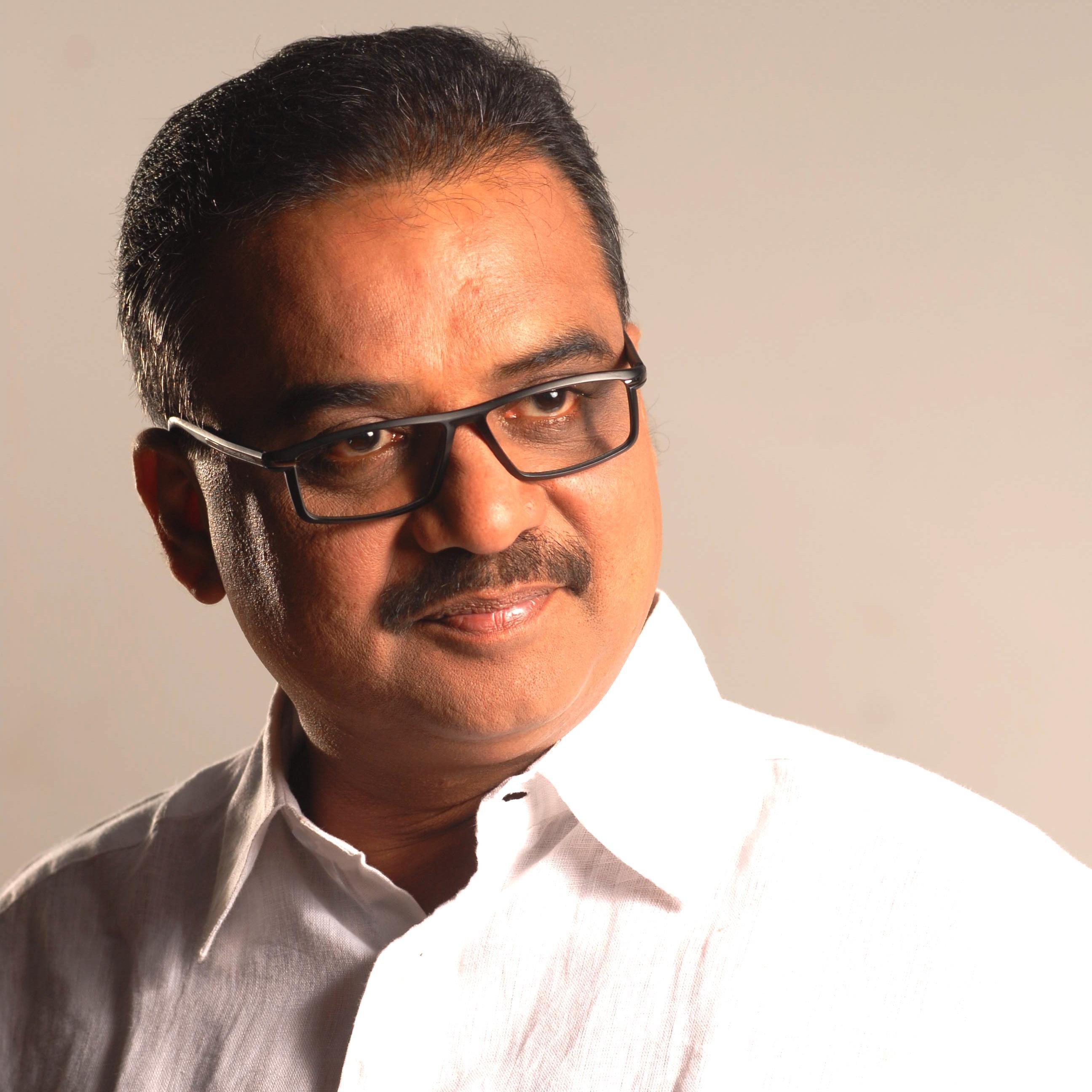 Mr.Hitendraji Thakur